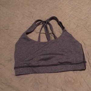 Lululemon size 4 bra